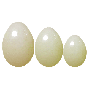 Белые нефритовые яйца